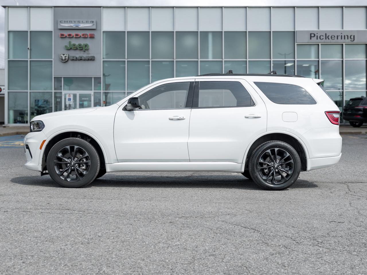 2023 Dodge Durango SXT Launch Edition AWD Photo2