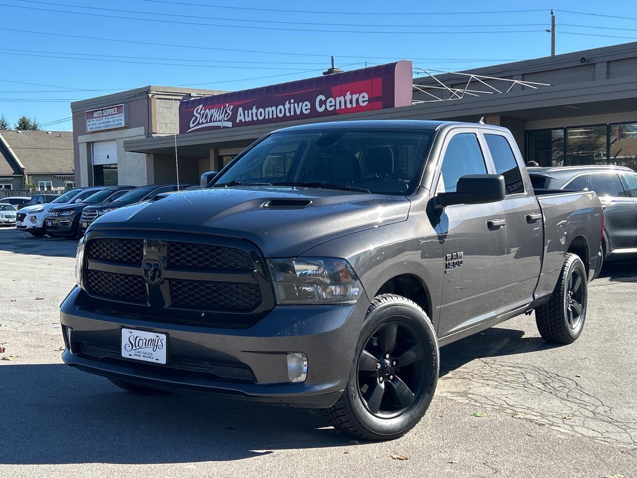 2022 RAM 1500 Classic Express HEATED STEERING WHEEL/CALL BELLEVILLE** Photo