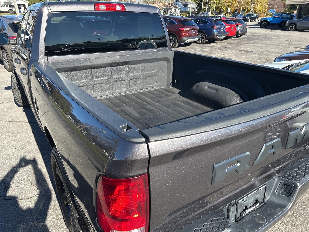 2022 RAM 1500 Classic Express HEATED STEERING WHEEL/CALL BELLEVILLE** Photo