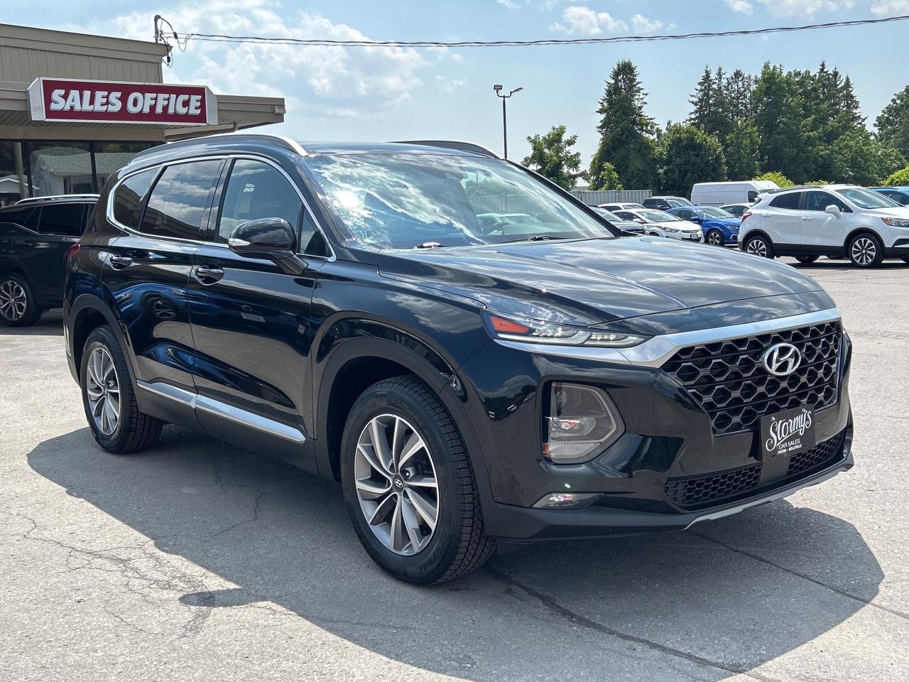 2020 Hyundai Santa Fe Preferred AWD LEATHER CALL NAPANEE 613-354-2100 Photo