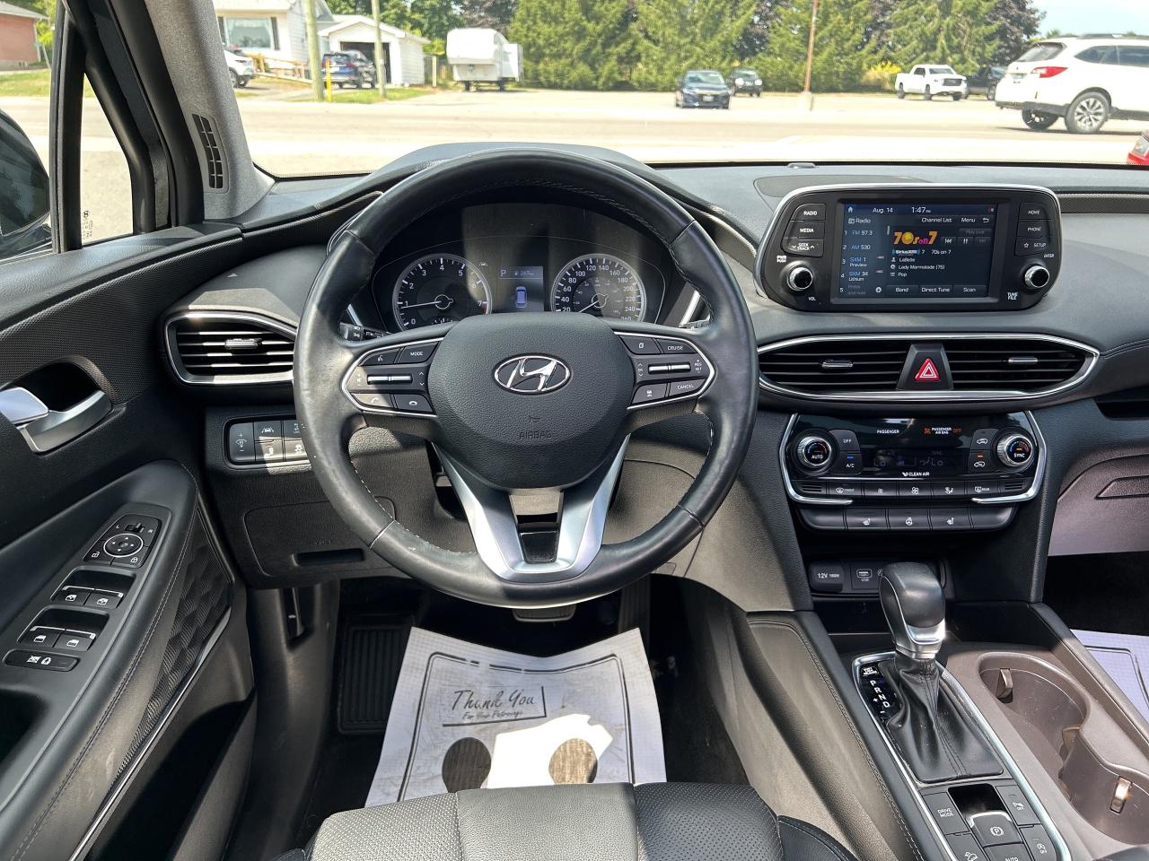 2020 Hyundai Santa Fe Preferred AWD LEATHER CALL NAPANEE 613-354-2100 Photo