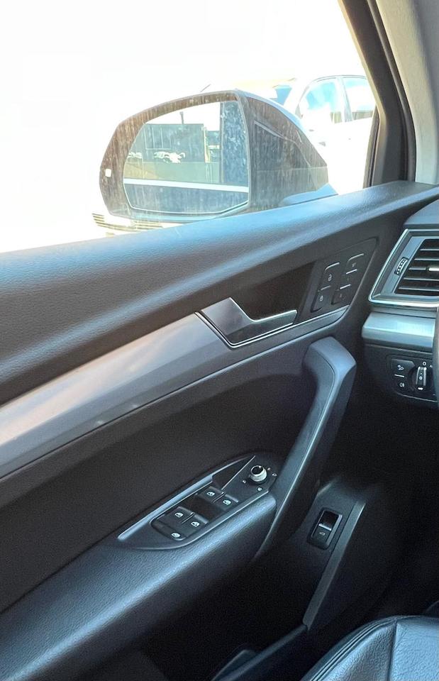 2018 Audi Q5 Audi Q5 PROGRESSIV, S-LINE, NAVI, PANOROOF, AWD Photo