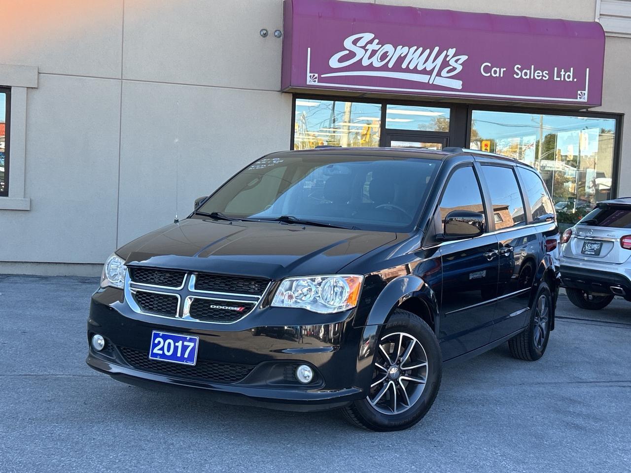 2017 Dodge Grand Caravan SXT Premium Plus BELLEVILLE 613-961-8848 Photo