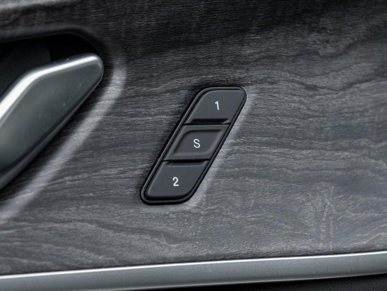 2025 Jeep Grand Cherokee 4xe Altitude 4x4   LUXURY TECH GRP II   PANO-ROOF Photo