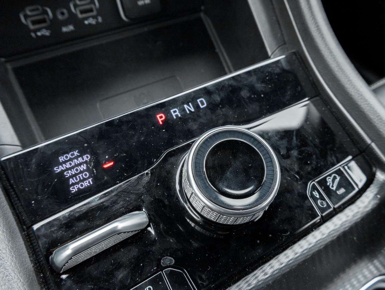 2025 Jeep Grand Cherokee 4xe Altitude 4x4   LUXURY TECH GRP II   PANO-ROOF Photo