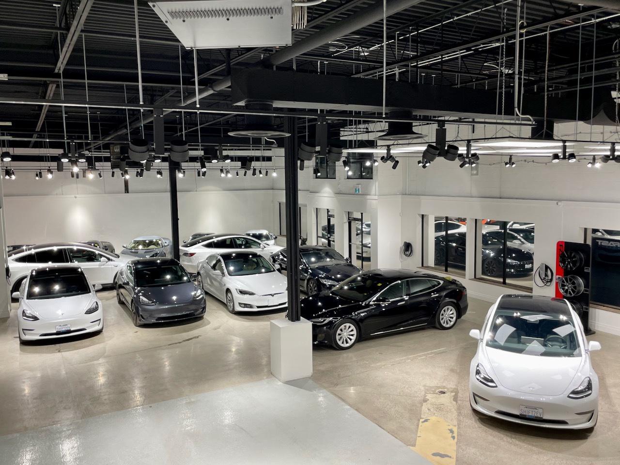 2020 Tesla Model S 100D - WE BUY TESLAS! EASY TO USE FORM! Photo