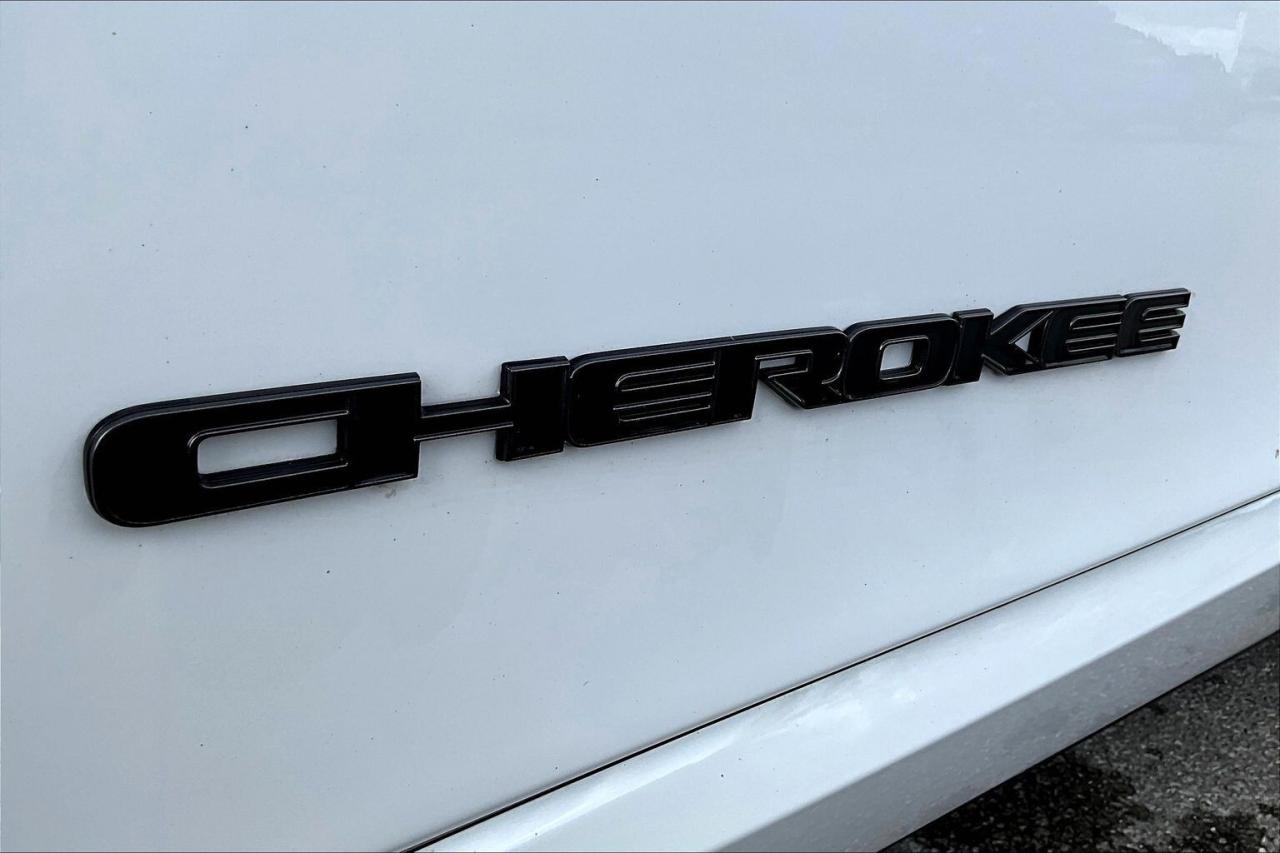 2021 Jeep Cherokee High Altitude   Luxury Group   Technology Group Photo