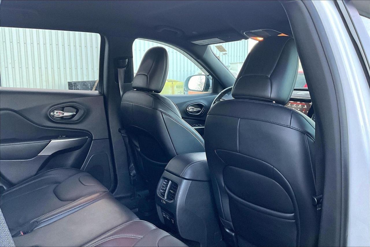 2021 Jeep Cherokee High Altitude   Luxury Group   Technology Group Photo