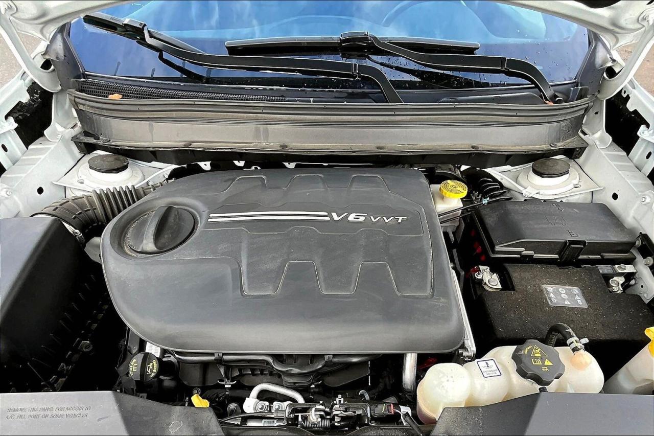 2021 Jeep Cherokee High Altitude   Luxury Group   Technology Group Photo