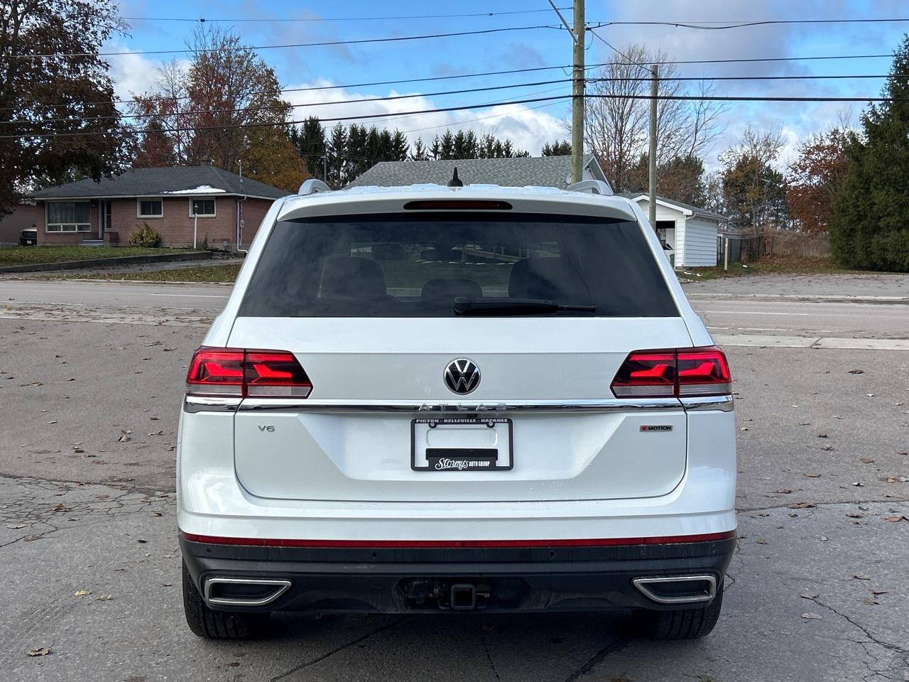 2022 Volkswagen Atlas Highline  **CALL BELLEVILLE **613-961-8848** Photo3