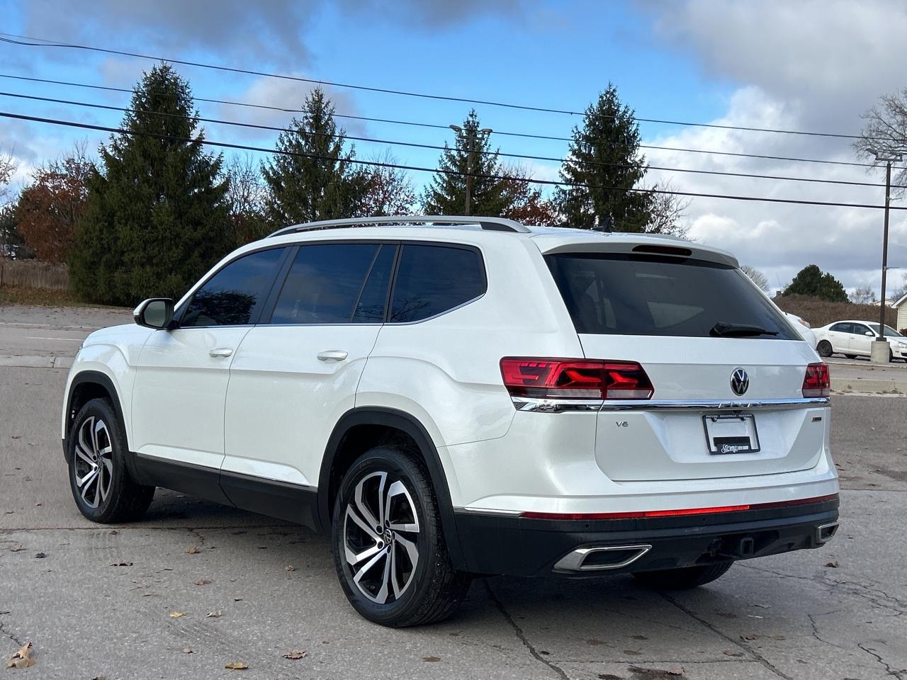2022 Volkswagen Atlas Highline  **CALL BELLEVILLE **613-961-8848** Photo2