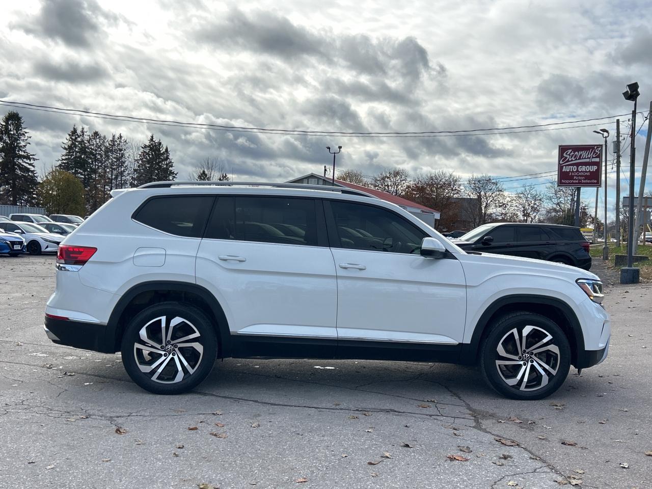 2022 Volkswagen Atlas Highline  **CALL BELLEVILLE **613-961-8848** Photo