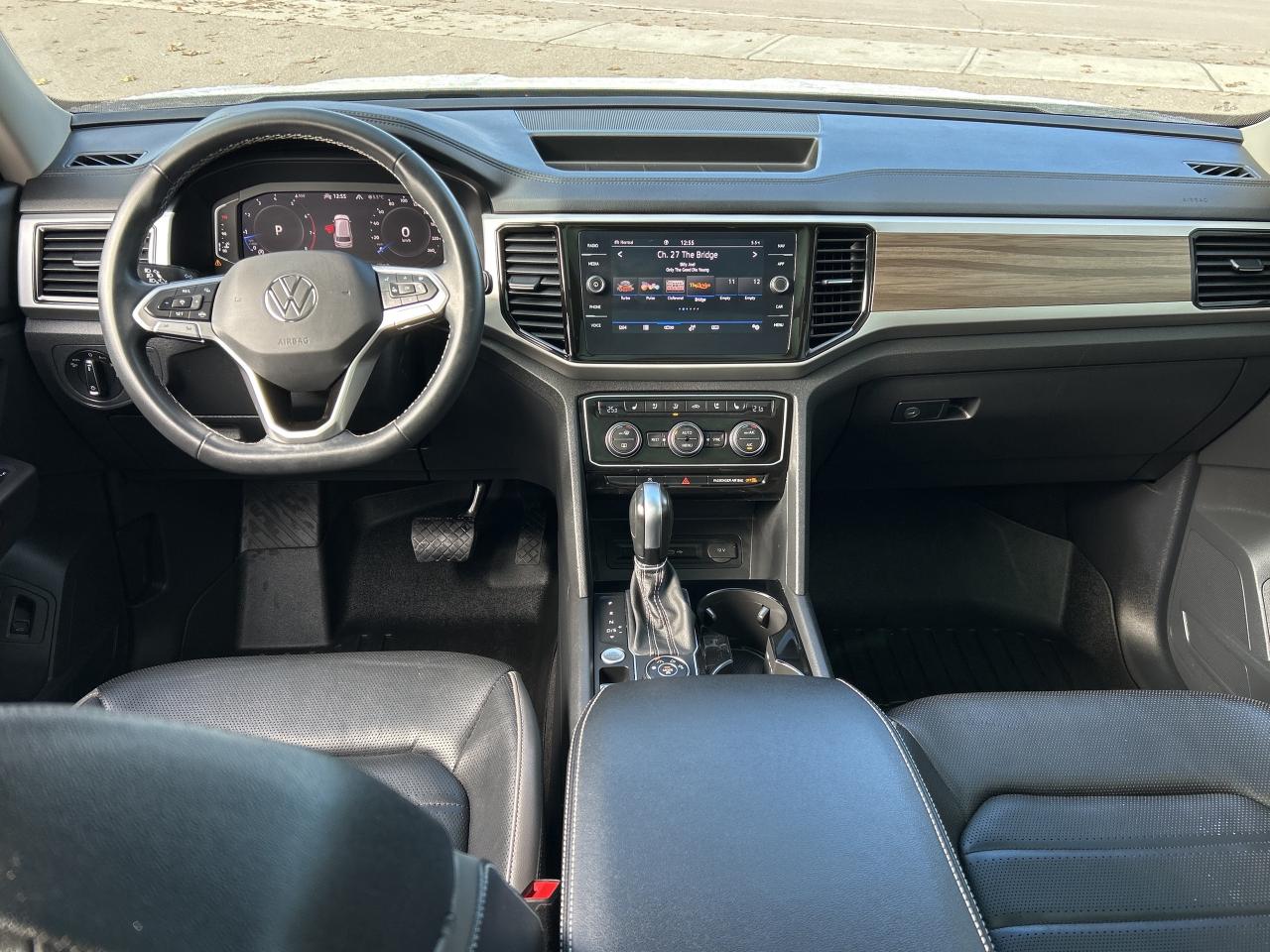 2022 Volkswagen Atlas Highline  **CALL BELLEVILLE **613-961-8848** Photo