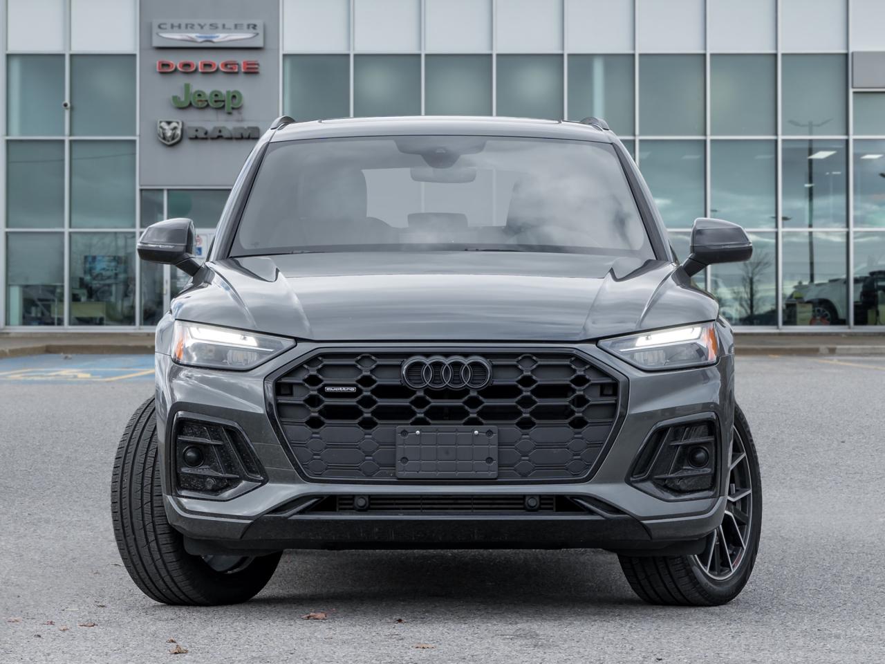 2025 Audi Q5 quattro  NAVI  ROOF  LOW KMS Photo