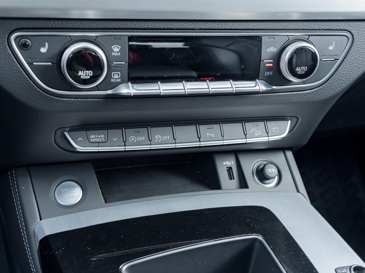 2025 Audi Q5 quattro  NAVI  ROOF  LOW KMS Photo