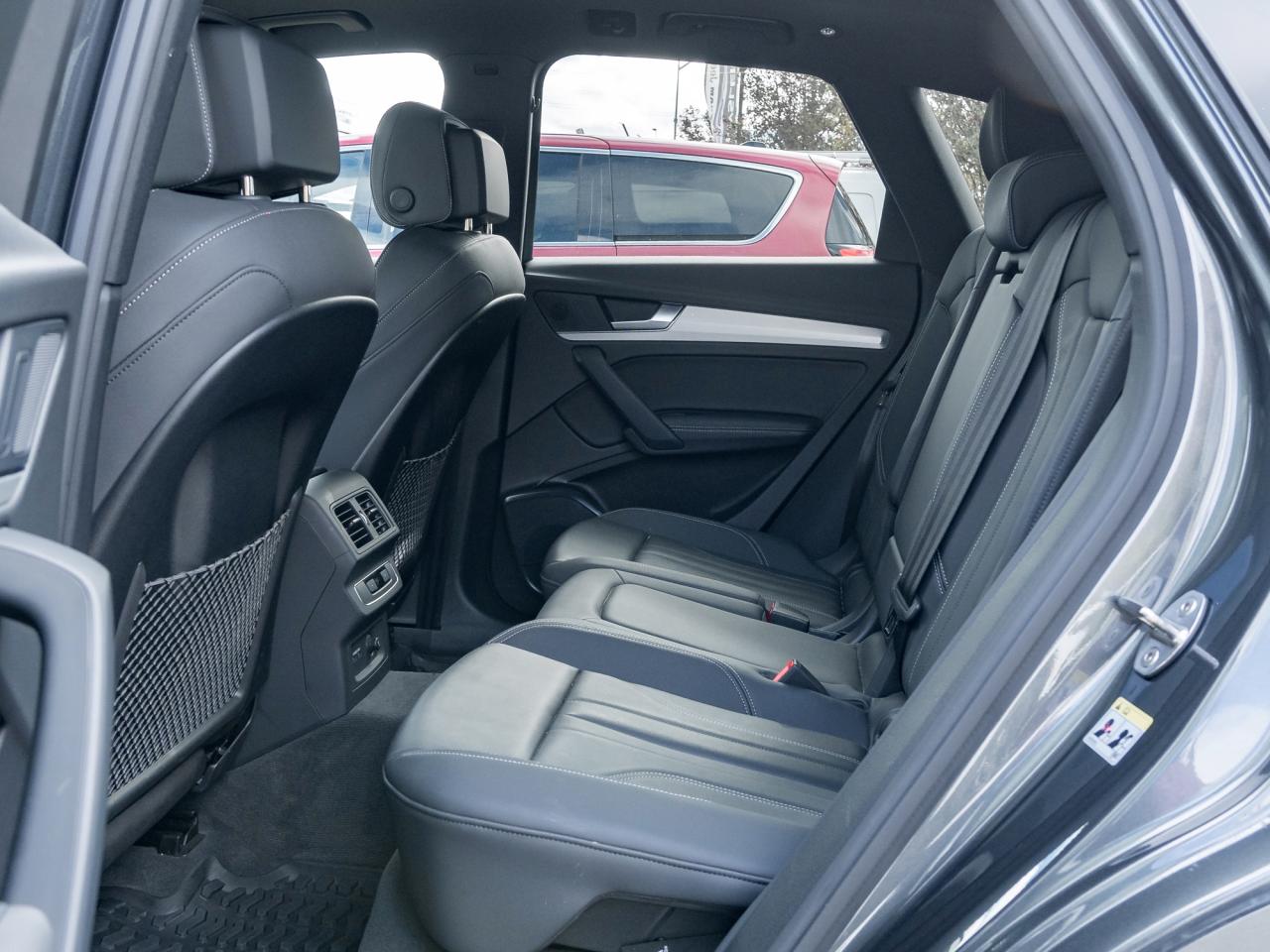 2025 Audi Q5 quattro  NAVI  ROOF  LOW KMS Photo