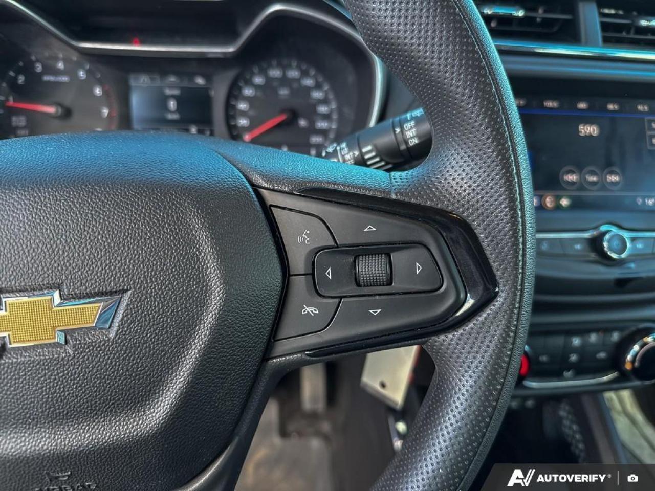 2021 Chevrolet TrailBlazer LS   APPLE CARPLAY   BLUETOOTH   USB Photo