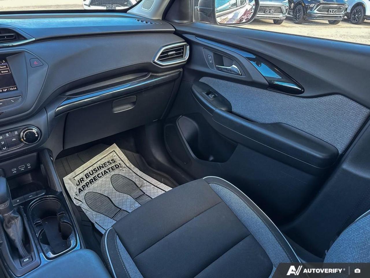 2021 Chevrolet TrailBlazer LS   APPLE CARPLAY   BLUETOOTH   USB Photo