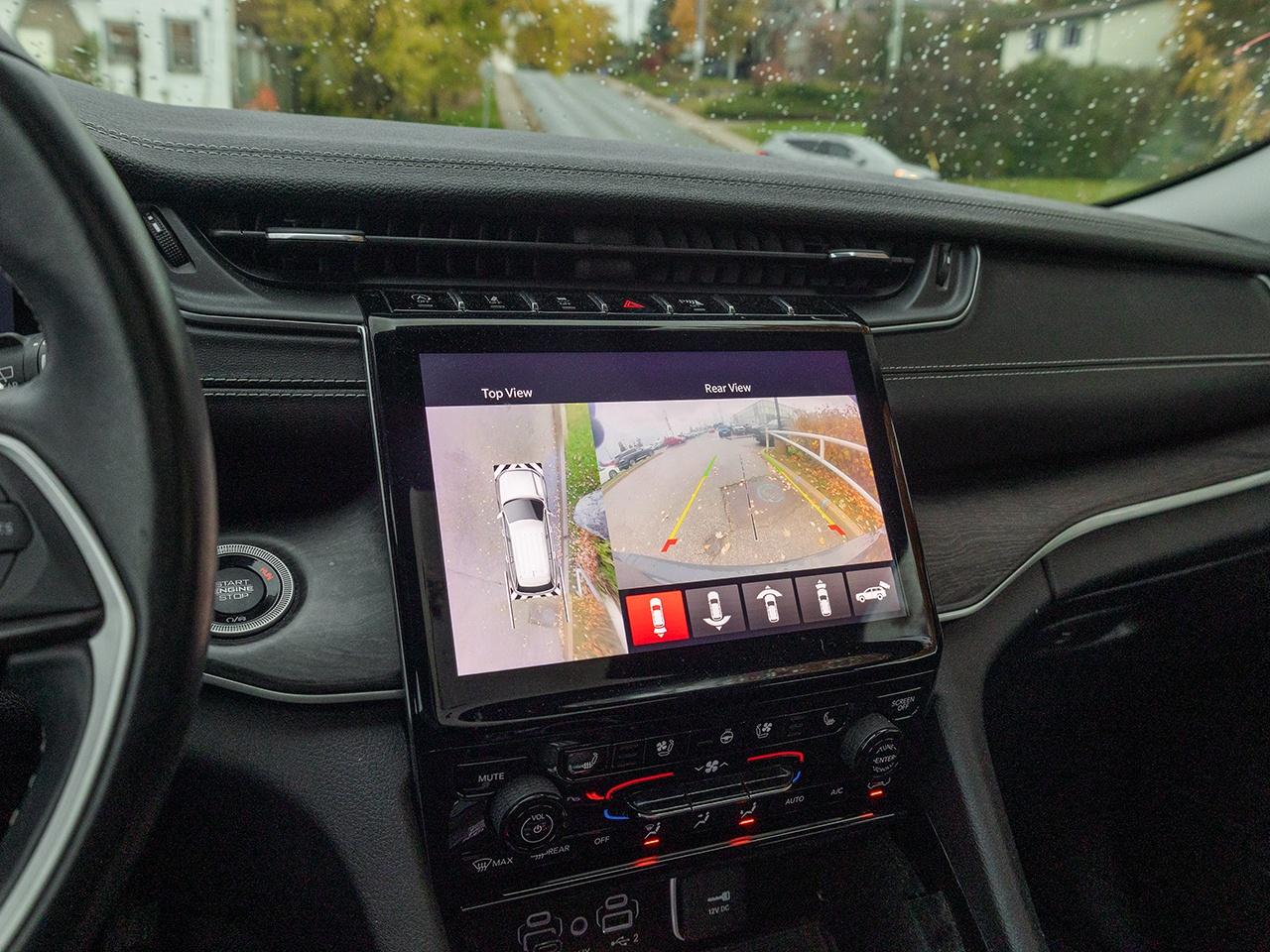 2021 Jeep Grand Cherokee L Limited 4x4 Photo