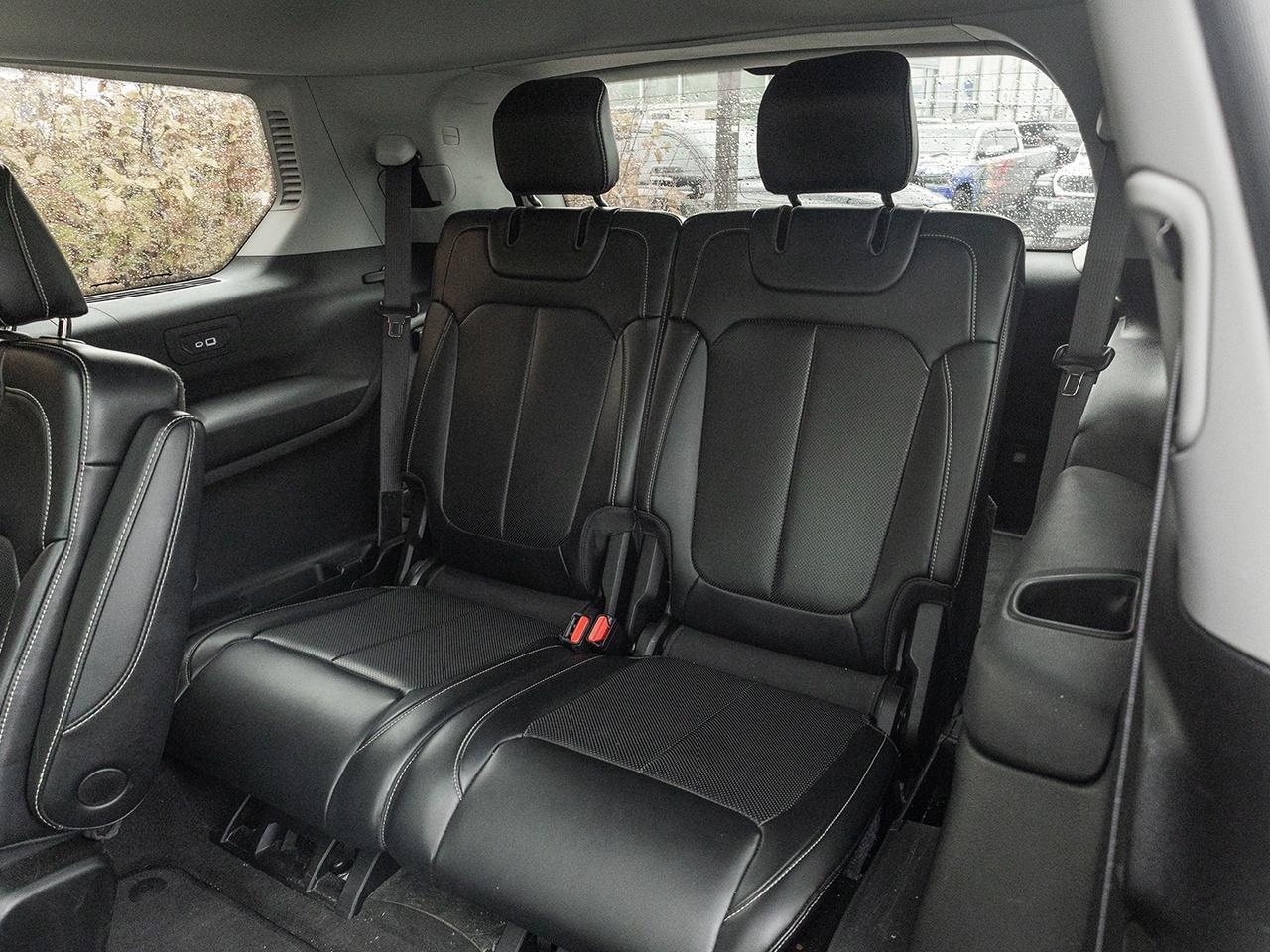 2021 Jeep Grand Cherokee L Limited 4x4 Photo