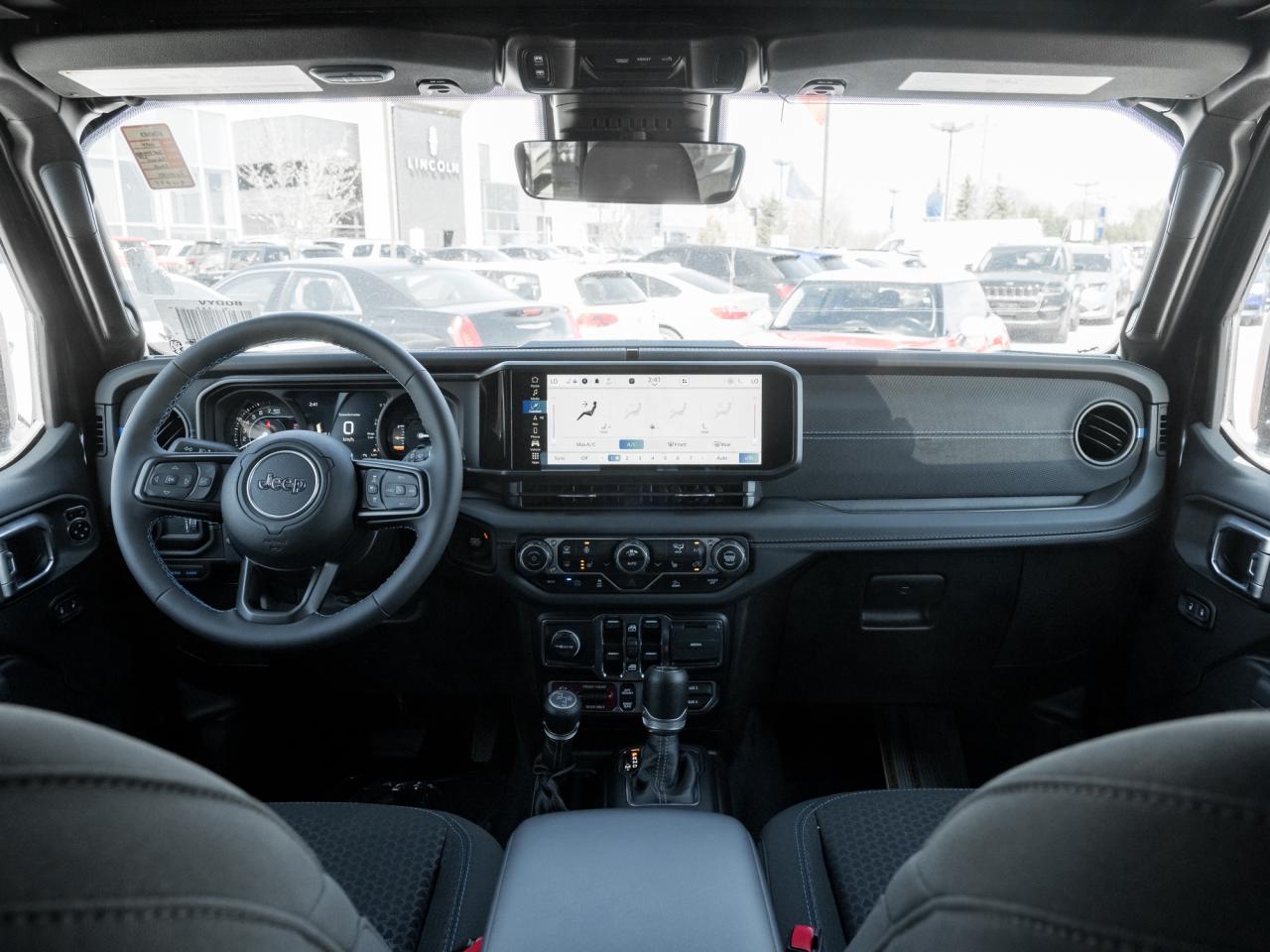 2024 Jeep Wrangler Rubicon 4 Door 4x4 Photo