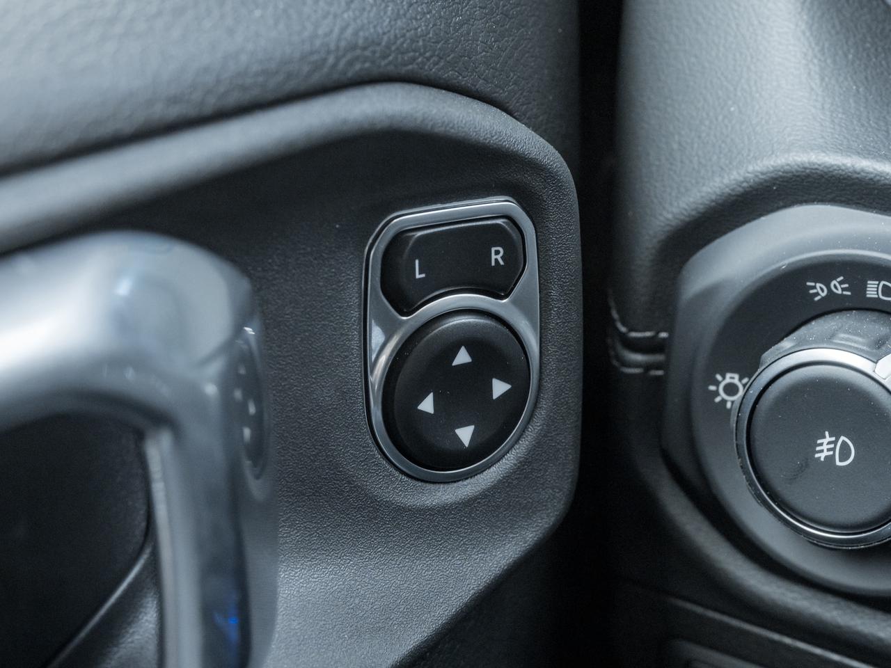 2024 Jeep Wrangler Rubicon 4 Door 4x4 Photo