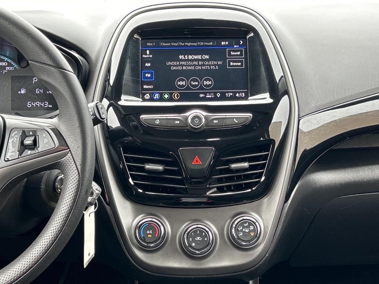 2022 Chevrolet Spark 1LT CALL NAPANEE 613-354-2100 Photo