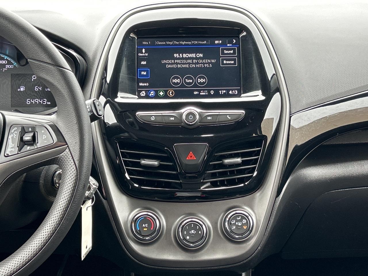 2022 Chevrolet Spark 1LT CALL NAPANEE 613-354-2100 Photo