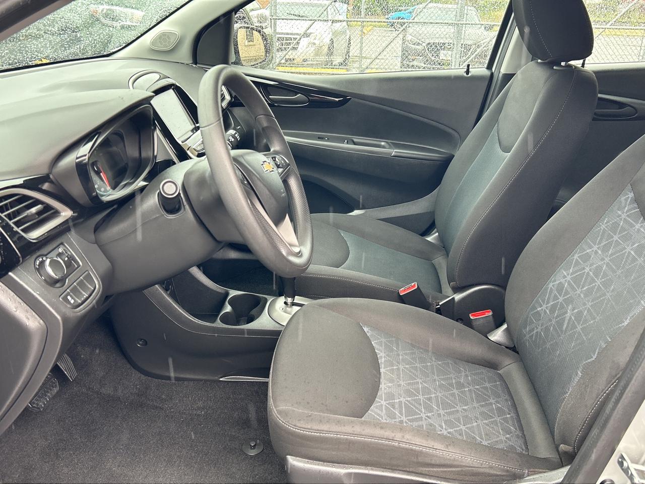 2022 Chevrolet Spark 1LT CALL NAPANEE 613-354-2100 Photo