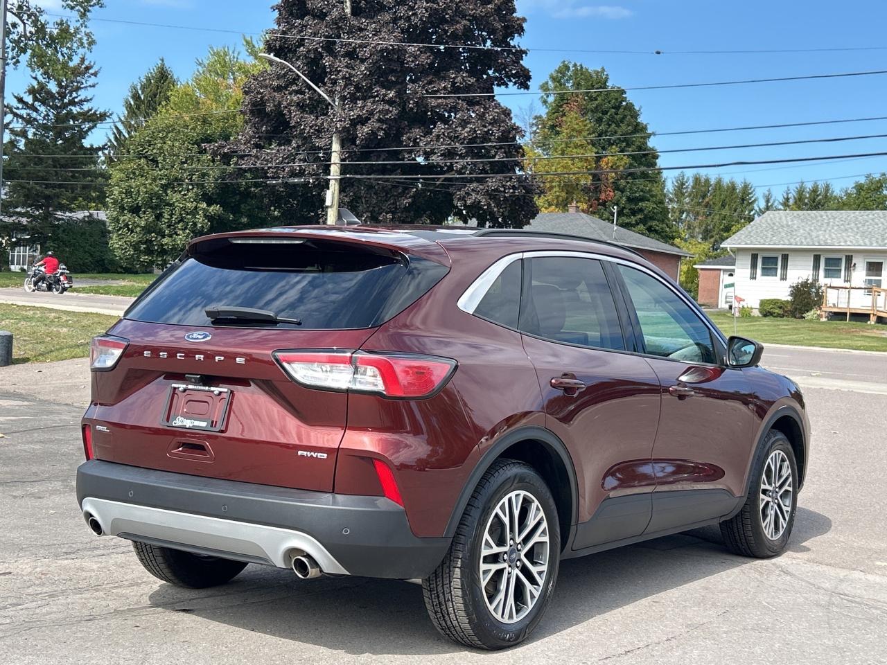 2021 Ford Escape SEL AWD/REMOTE START/PWR LIFT GATE CALL PICTON 88K Photo