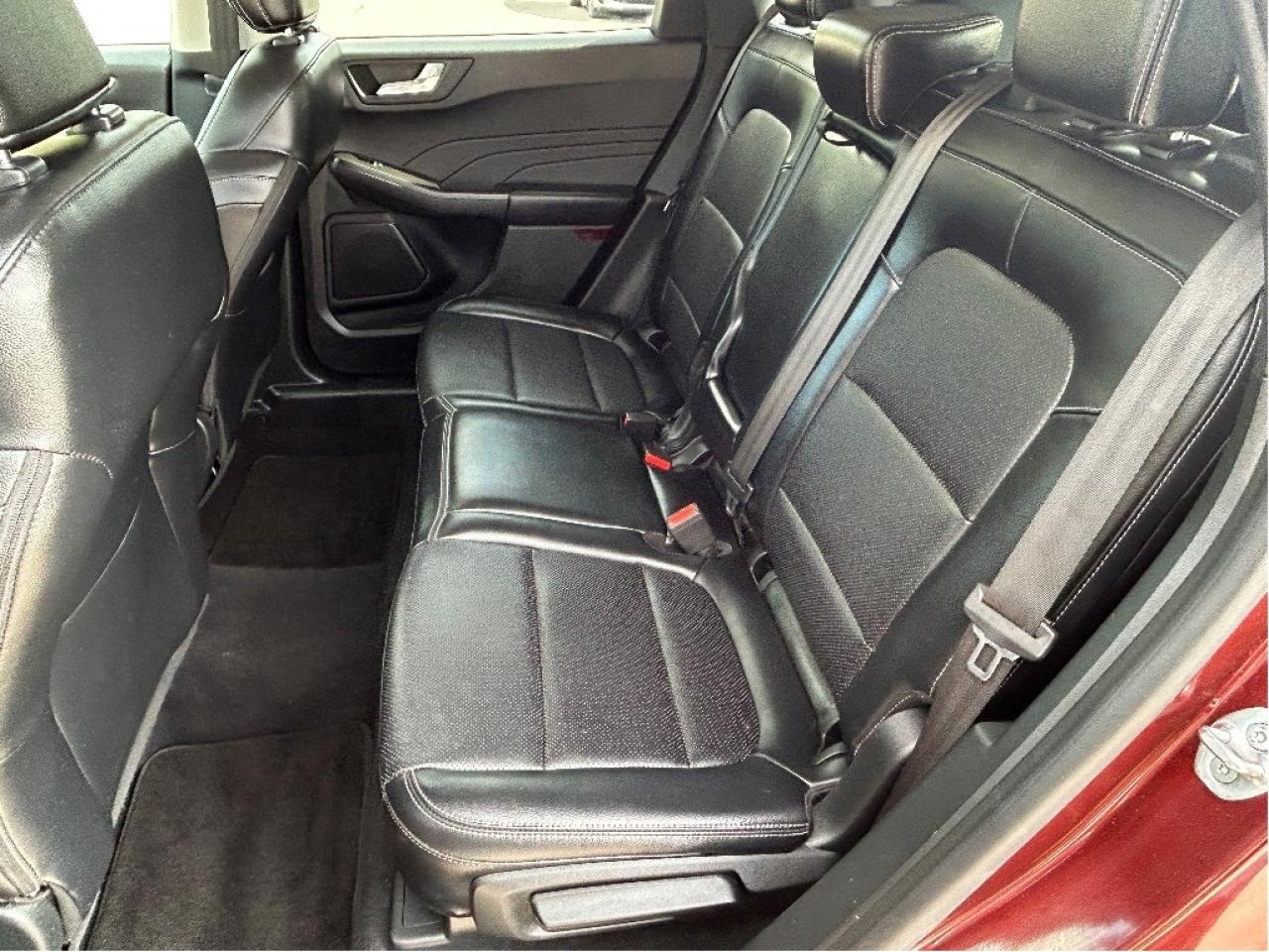 2021 Ford Escape SEL AWD/REMOTE START/PWR LIFT GATE CALL PICTON 88K Photo