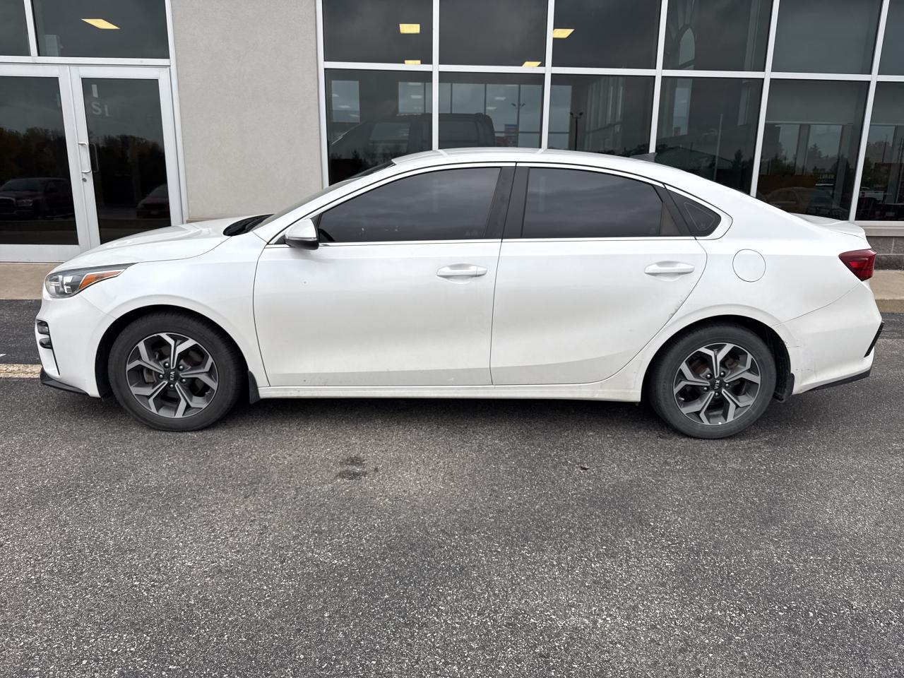 2020 Kia Forte EX Photo2