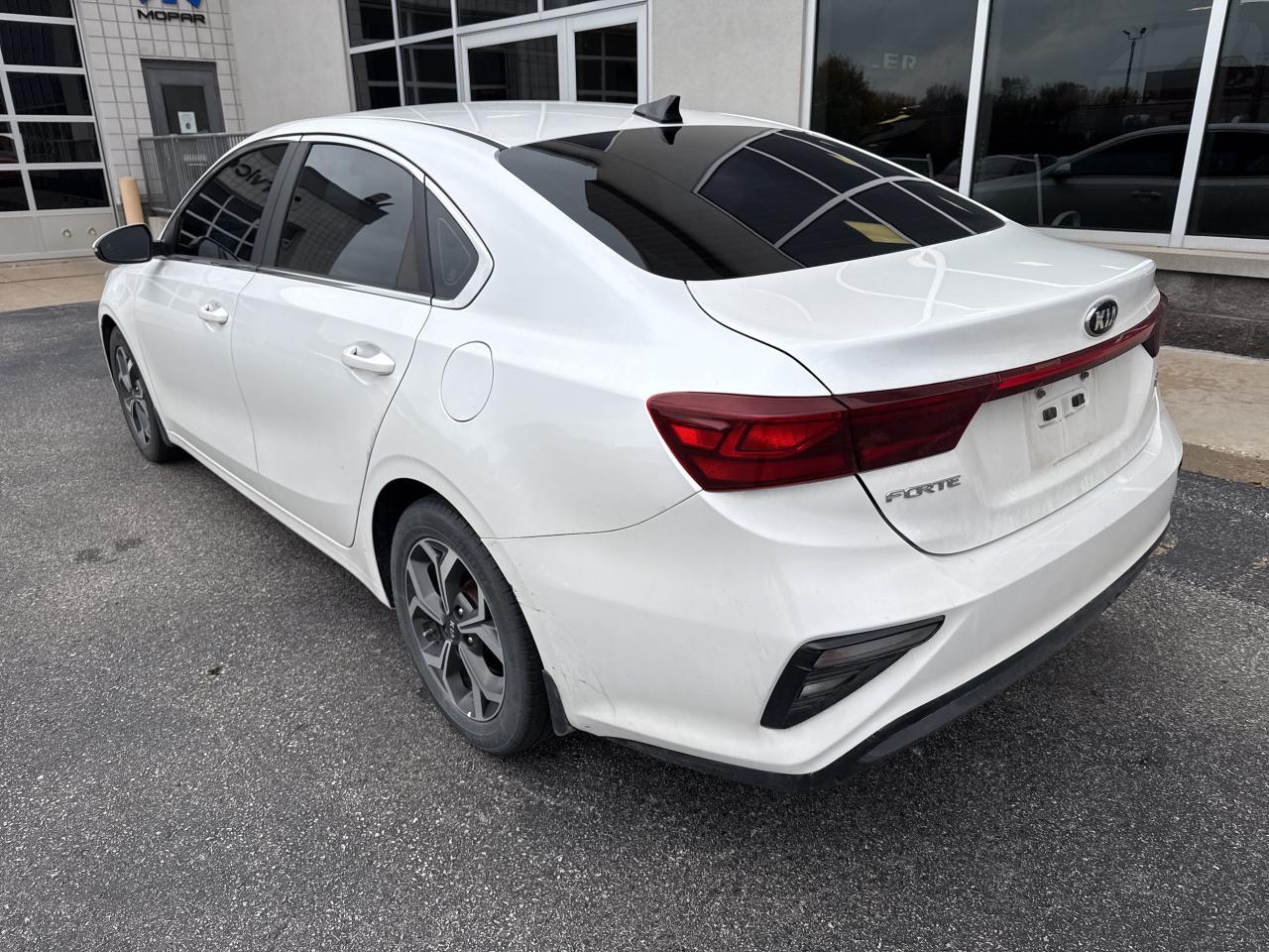 2020 Kia Forte EX Photo3