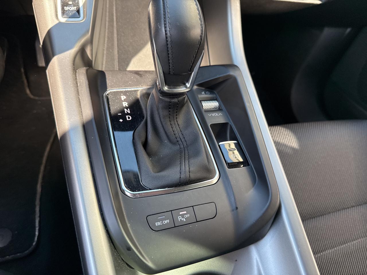 2024 Dodge Hornet R/T Photo