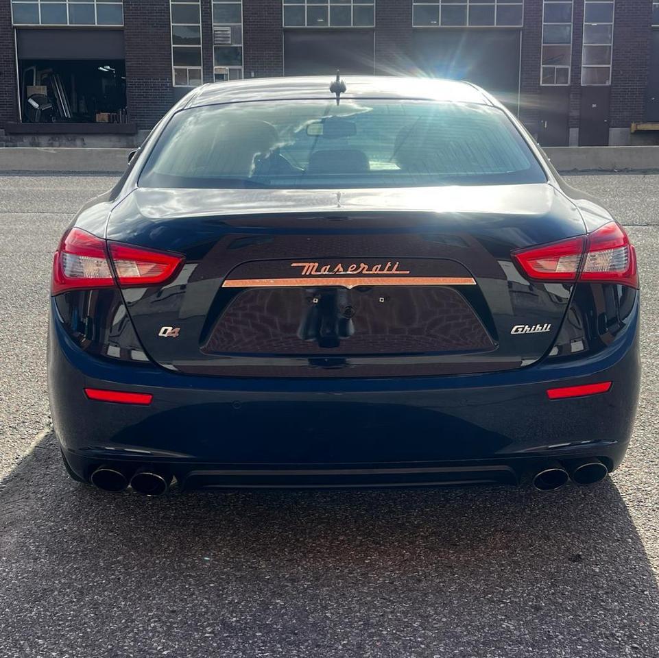 2015 Maserati Ghibli SQ4, SUNROOF, PADDLE SHIFT, NAV, BACKUP CAM Photo