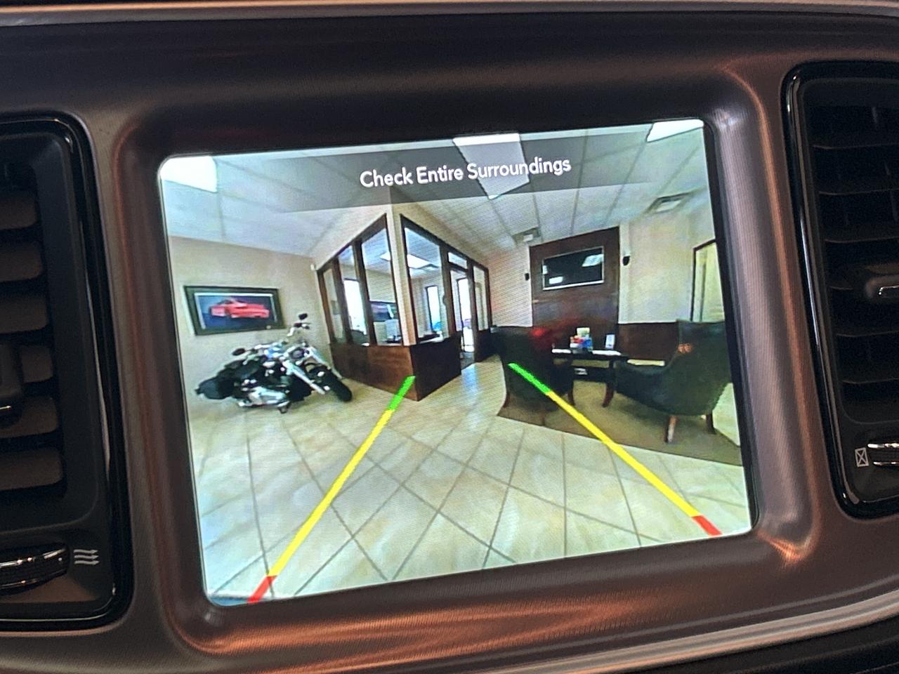 2021 Dodge Challenger R/T T/A 5.7L/ROOF/NAV CALL NAPANEE 613-354-2100 Photo