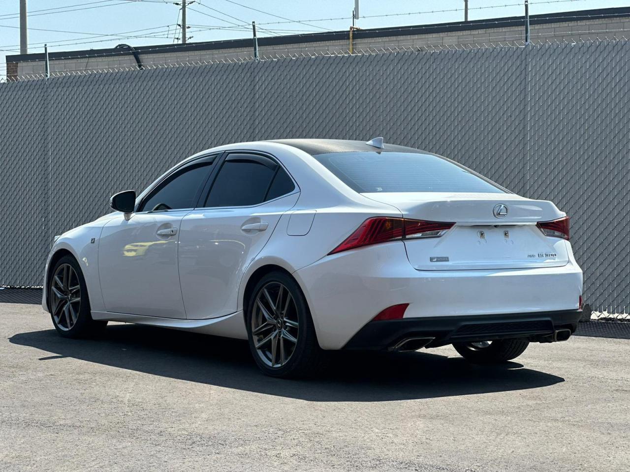2020 Lexus IS F SPORT, AWD, CAMERA, RED LEATHER INT, SUNROOF Photo4