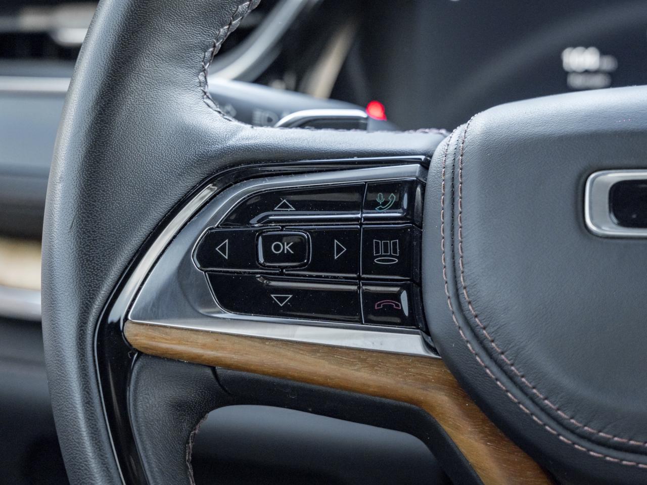 2023 Jeep Grand Cherokee L Summit Reserve 4x4 Photo