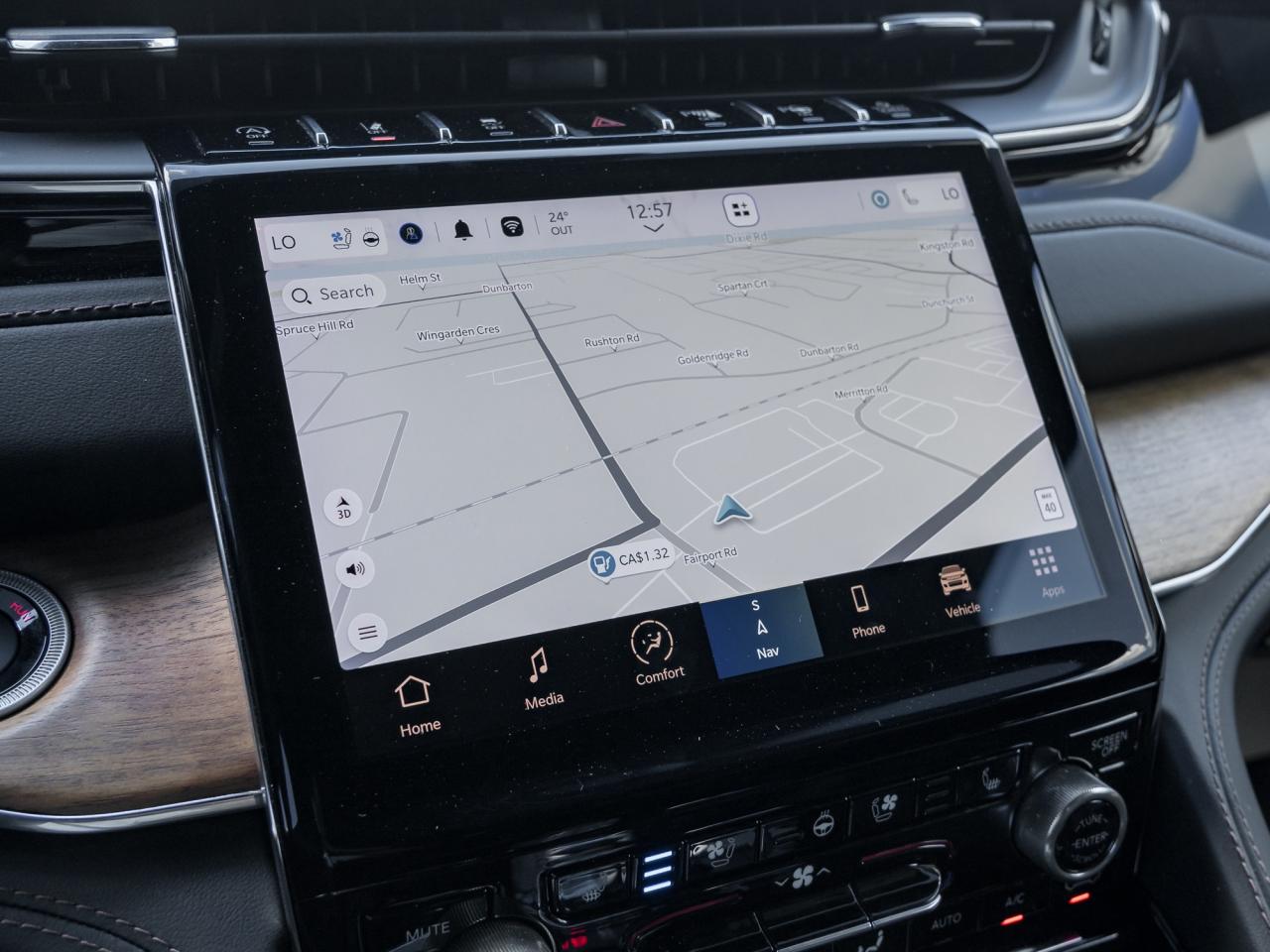 2023 Jeep Grand Cherokee L Summit Reserve 4x4 Photo