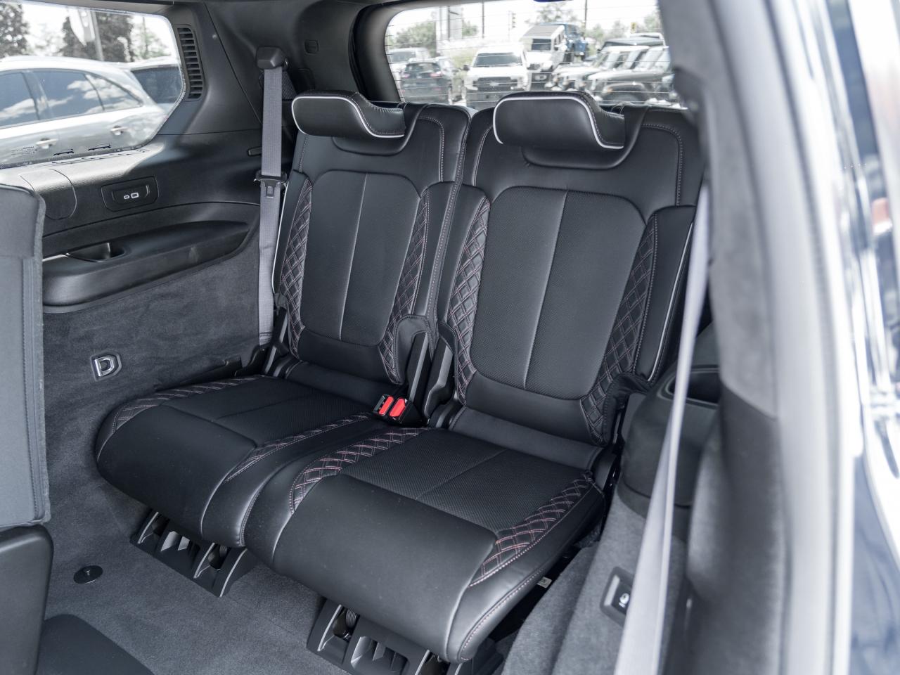 2023 Jeep Grand Cherokee L Summit Reserve 4x4 Photo