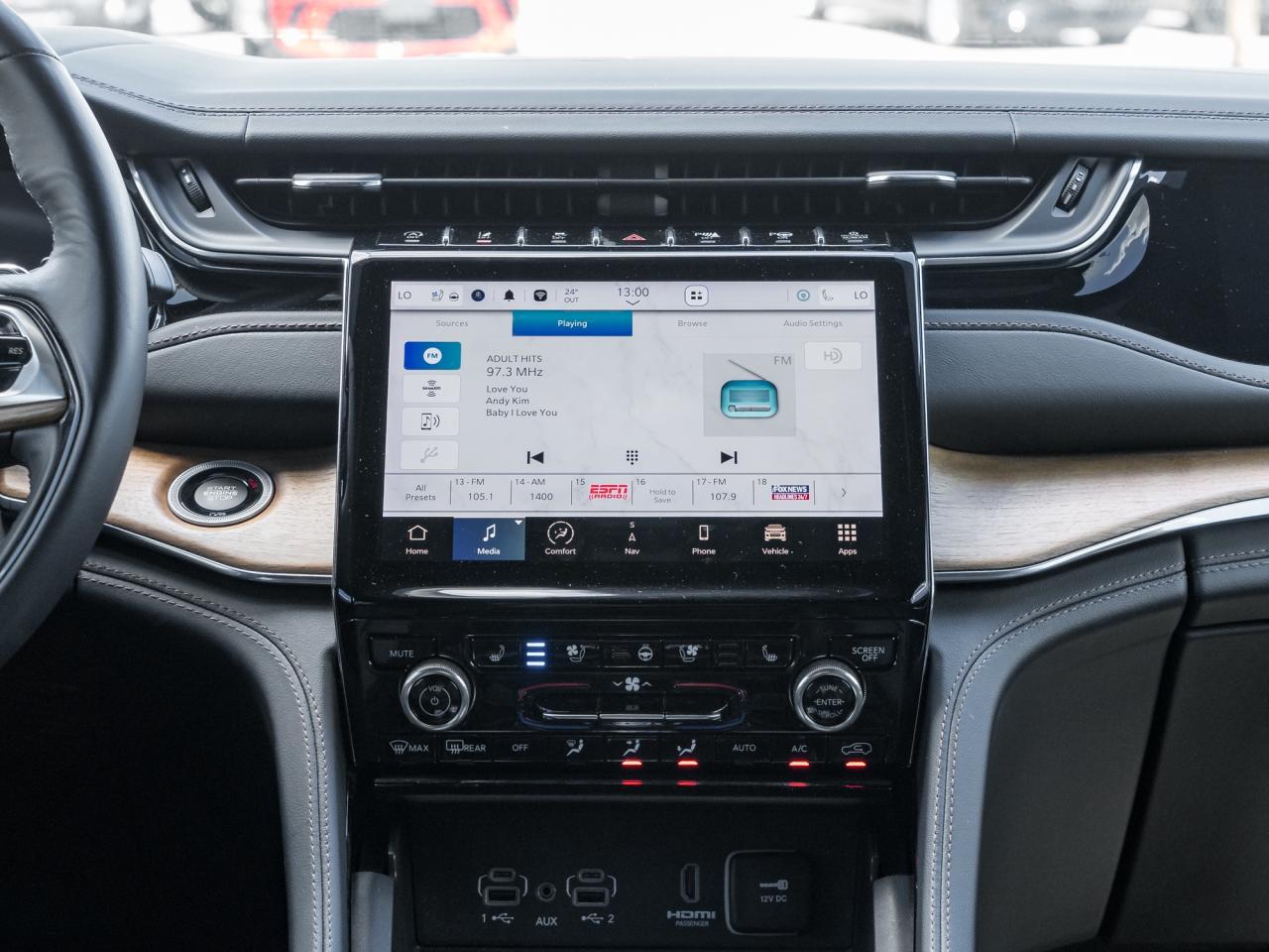 2023 Jeep Grand Cherokee L Summit Reserve 4x4 Photo