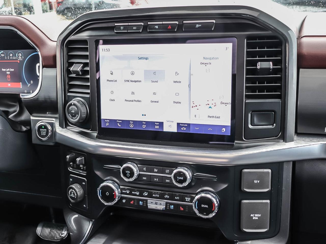 2023 Ford F-150 LARIAT   ONE OWNER   POWERBOOST   PANO ROOF Photo