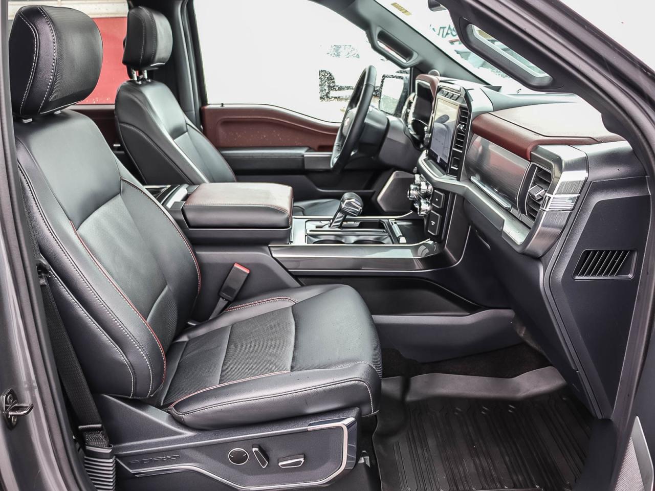 2023 Ford F-150 LARIAT   ONE OWNER   POWERBOOST   PANO ROOF Photo