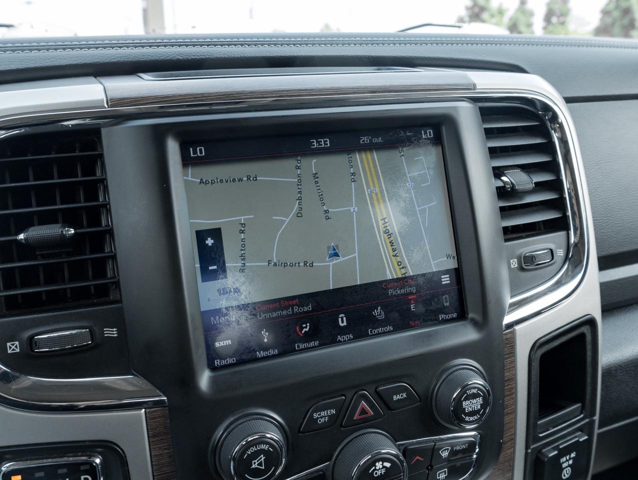 2018 RAM 1500 Laramie 4x4 Quad Cab  NAVI   ROOF  LEATHER Photo