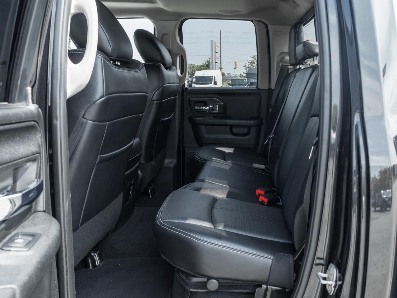 2018 RAM 1500 Laramie 4x4 Quad Cab  NAVI   ROOF  LEATHER Photo