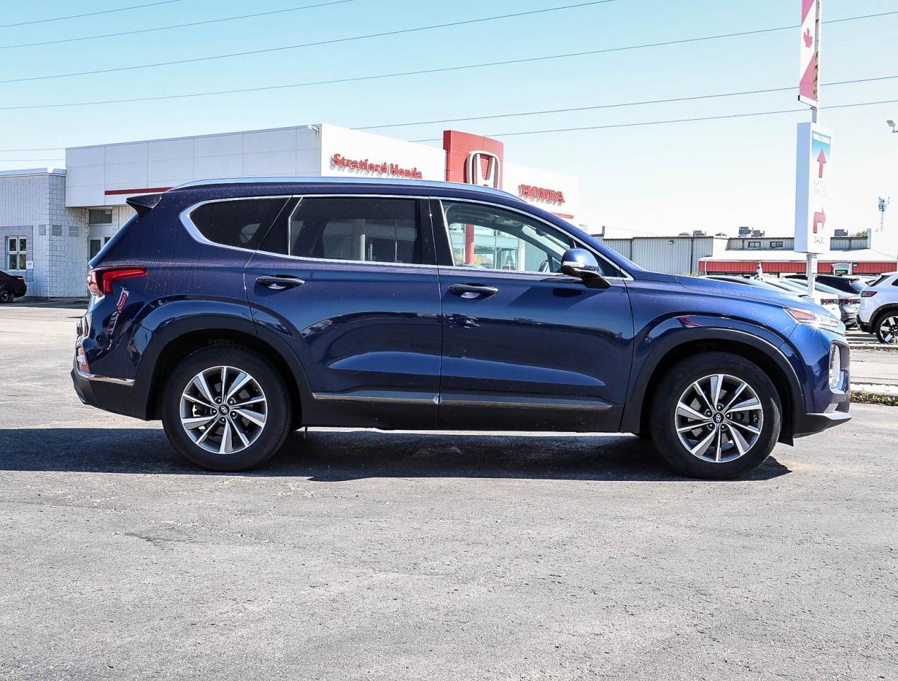2020 Hyundai Santa Fe LUXURY   SNOW TIRES INCLUDED   2 KEYS   PANO ROOF Photo