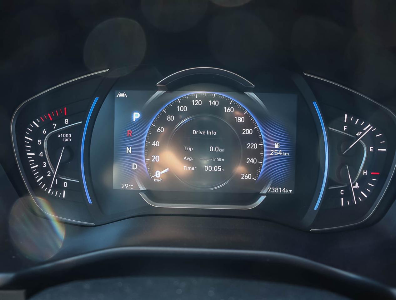 2020 Hyundai Santa Fe LUXURY   SNOW TIRES INCLUDED   2 KEYS   PANO ROOF Photo