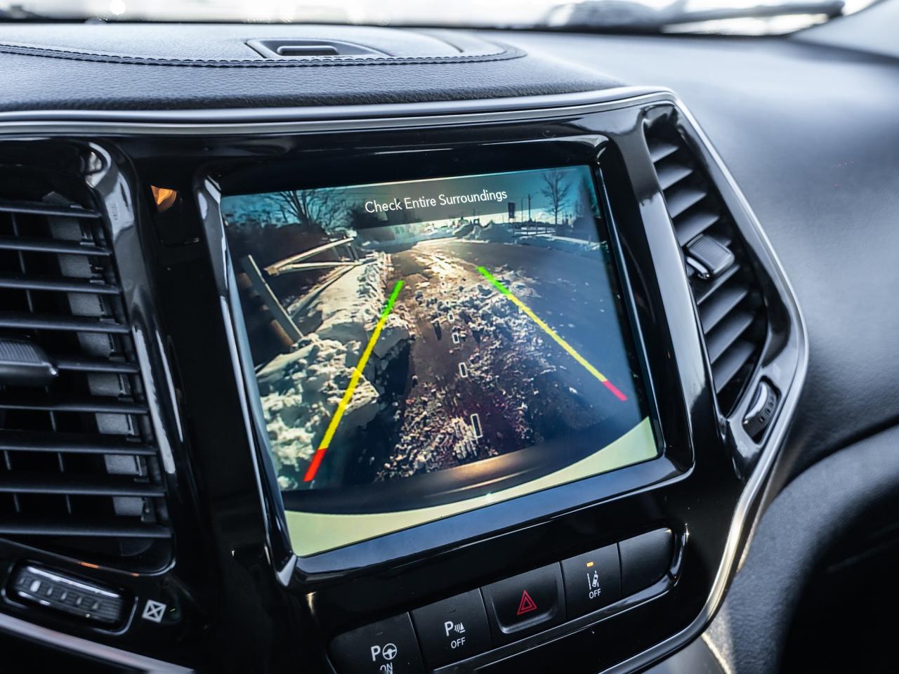 2020 Jeep Cherokee Limited 4X4 Photo