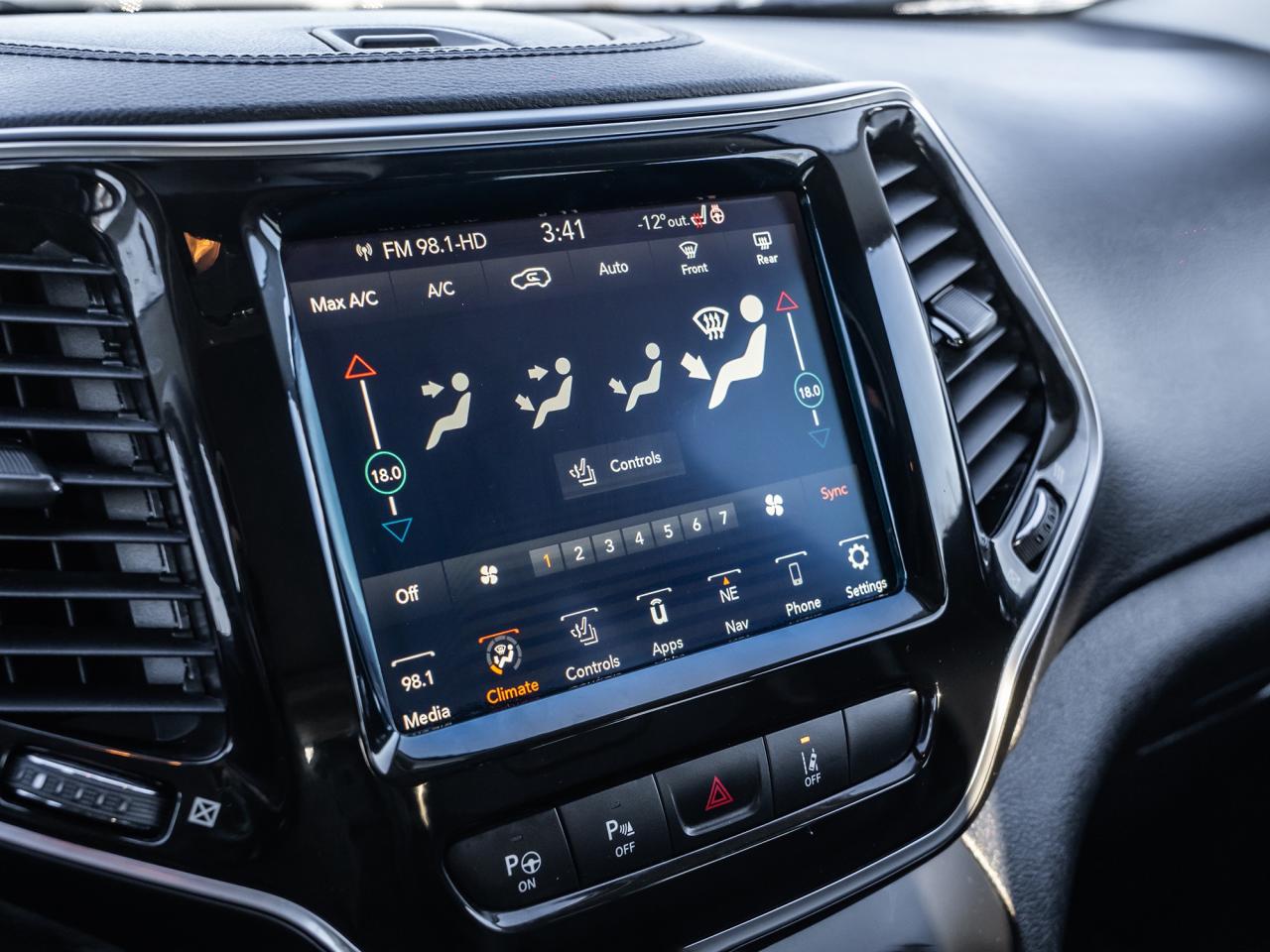 2020 Jeep Cherokee Limited 4X4 Photo