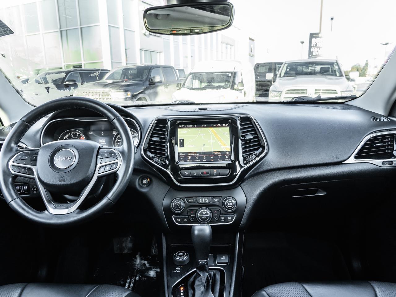 2020 Jeep Cherokee Limited 4X4 Photo